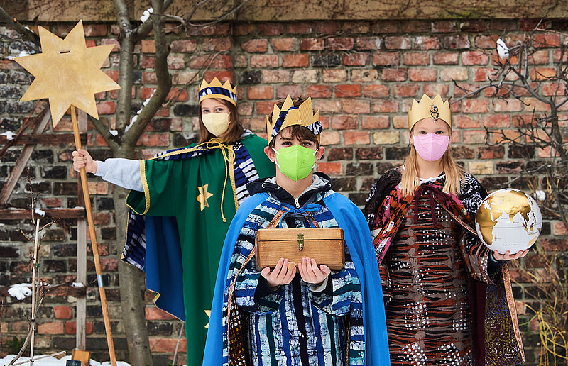 Heilige Drei Könige / Paul Feuersänger Gesungen werden darf dieses Jahr nur im Freien.